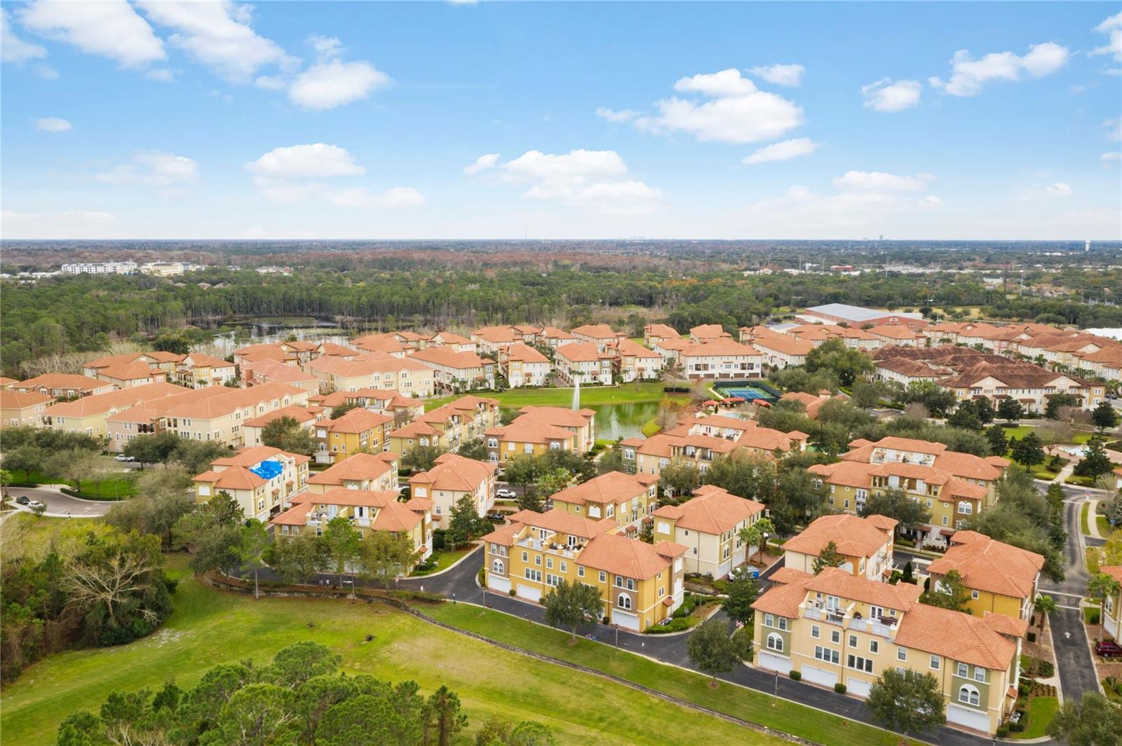FOUNTAIN PARKE AT LAKE MARY - Residential