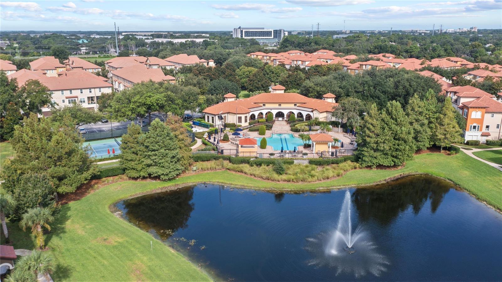 FOUNTAIN PARKE AT LAKE MARY - Residential