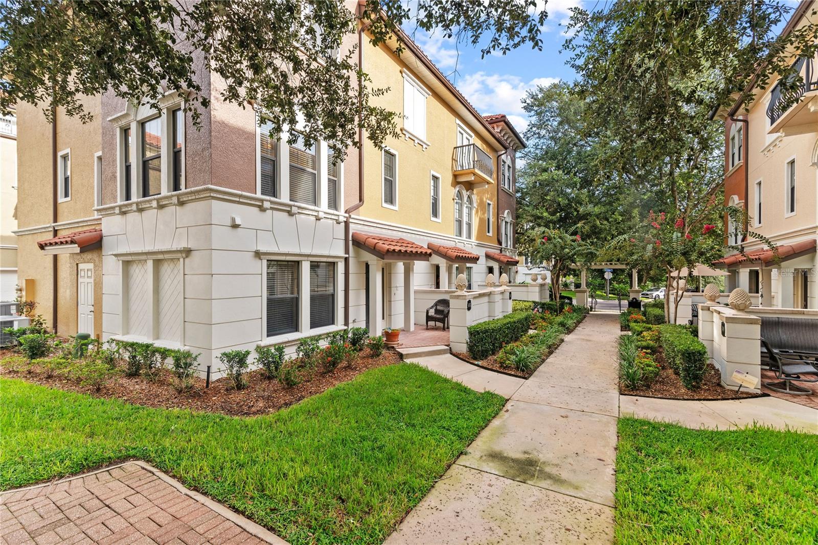 FOUNTAIN PARKE AT LAKE MARY - Residential