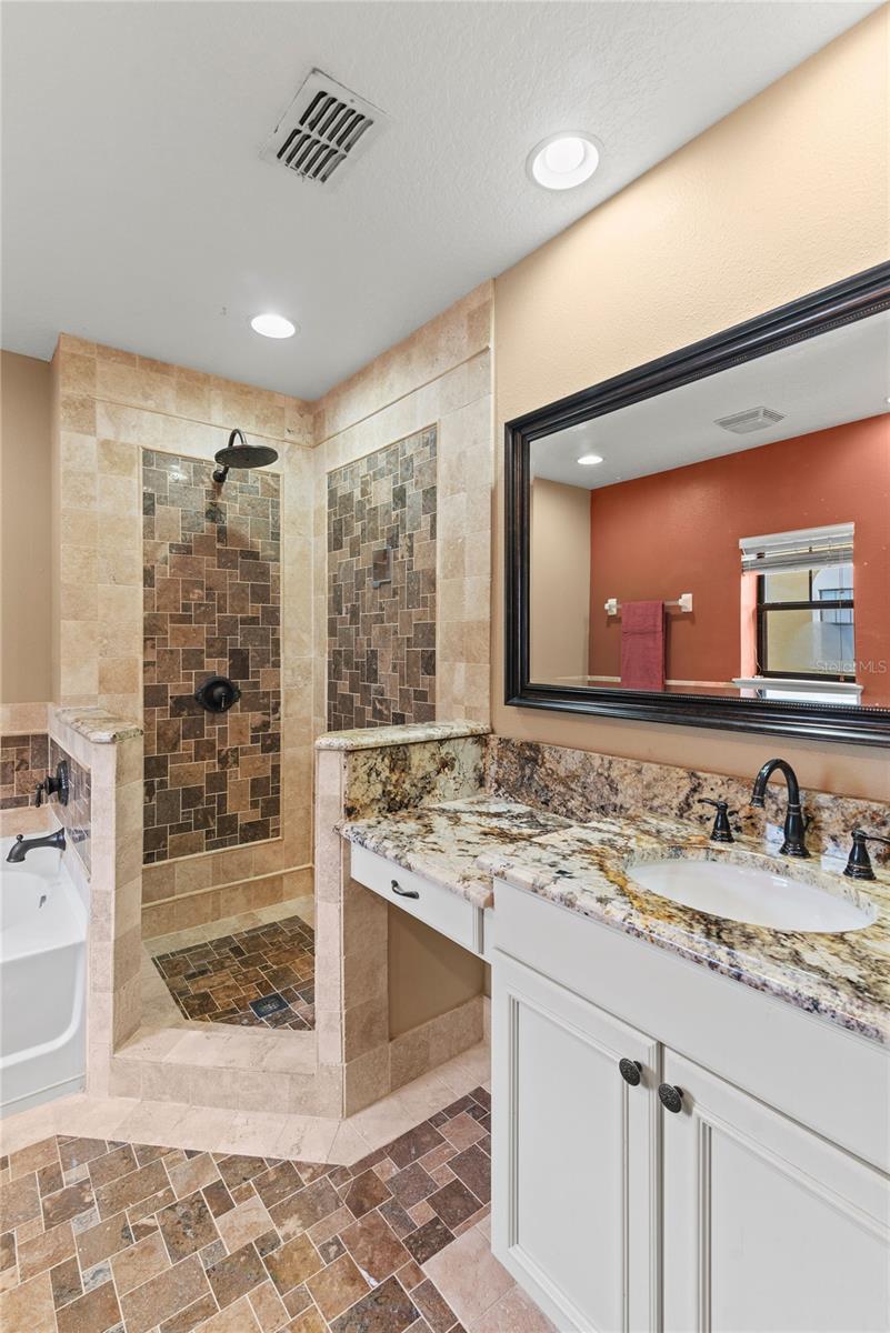 FOUNTAIN PARKE AT LAKE MARY - Residential