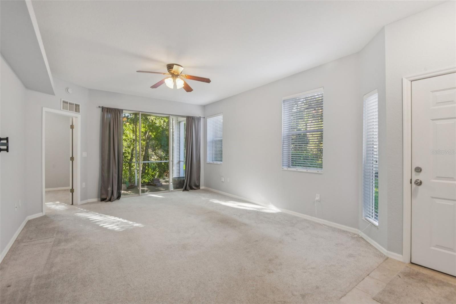 LAKES AT HERON COVE CONDO PH 06 - Residential