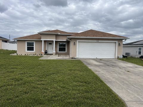 Photo of Kissimmee, FL 34759 (MLS # O6400877)