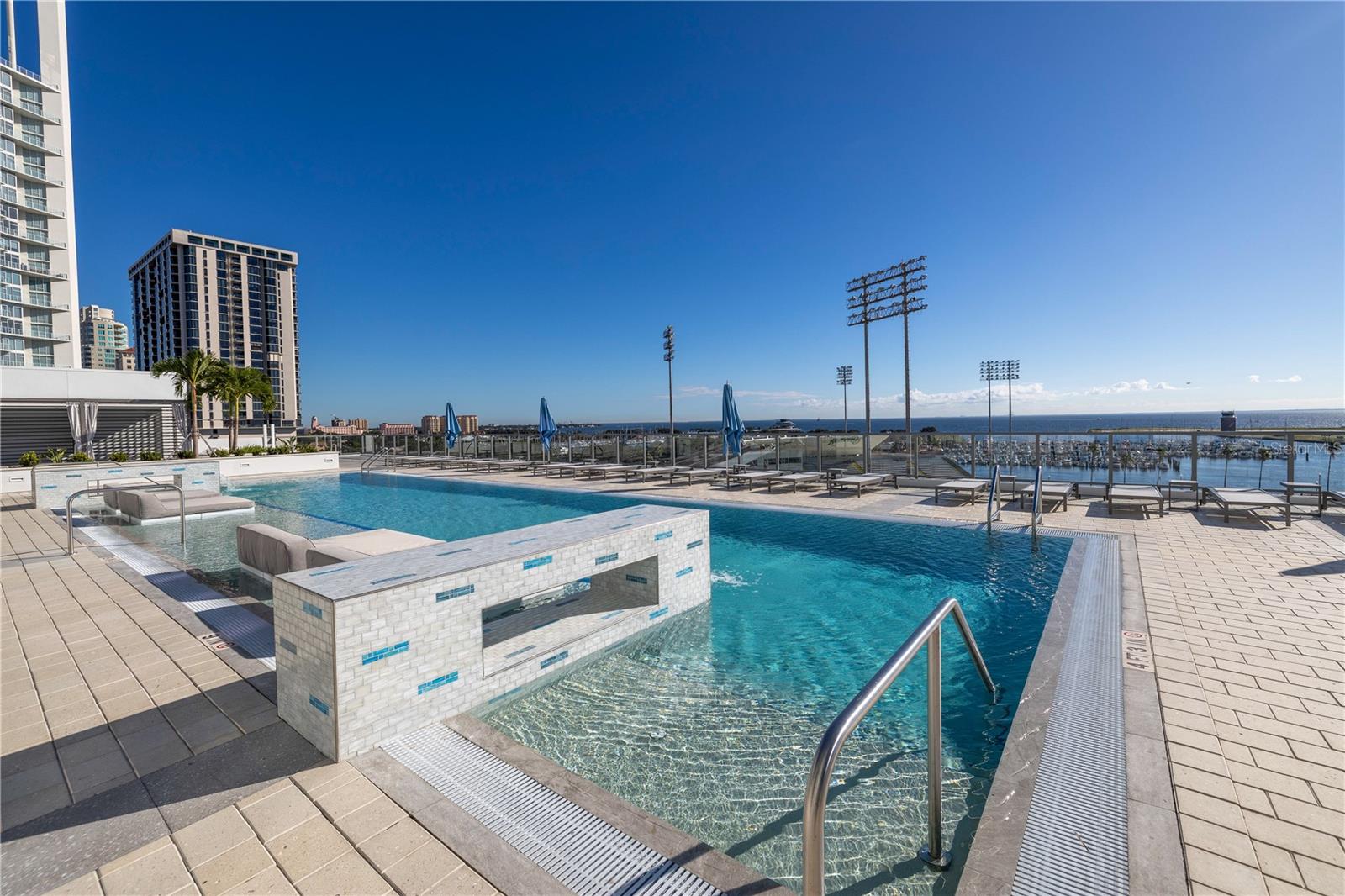 SALTAIRE - Residential