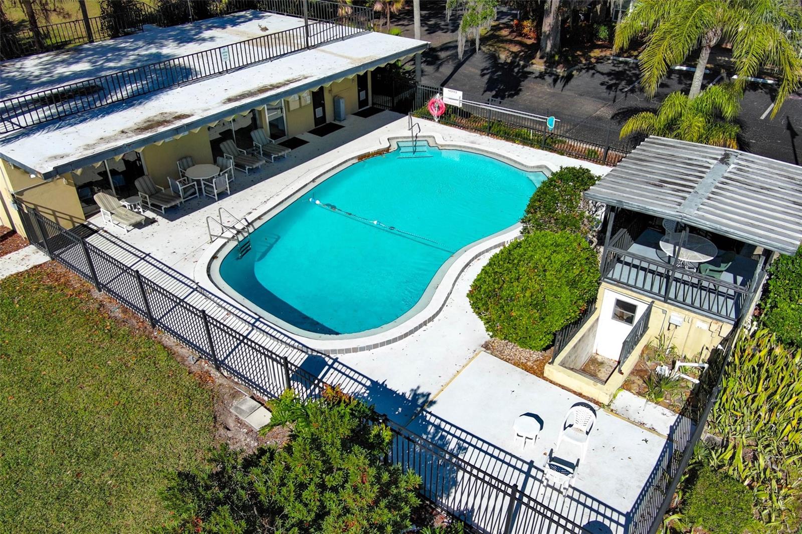 LAKESIDE MANOR APTS CONDO - Residential