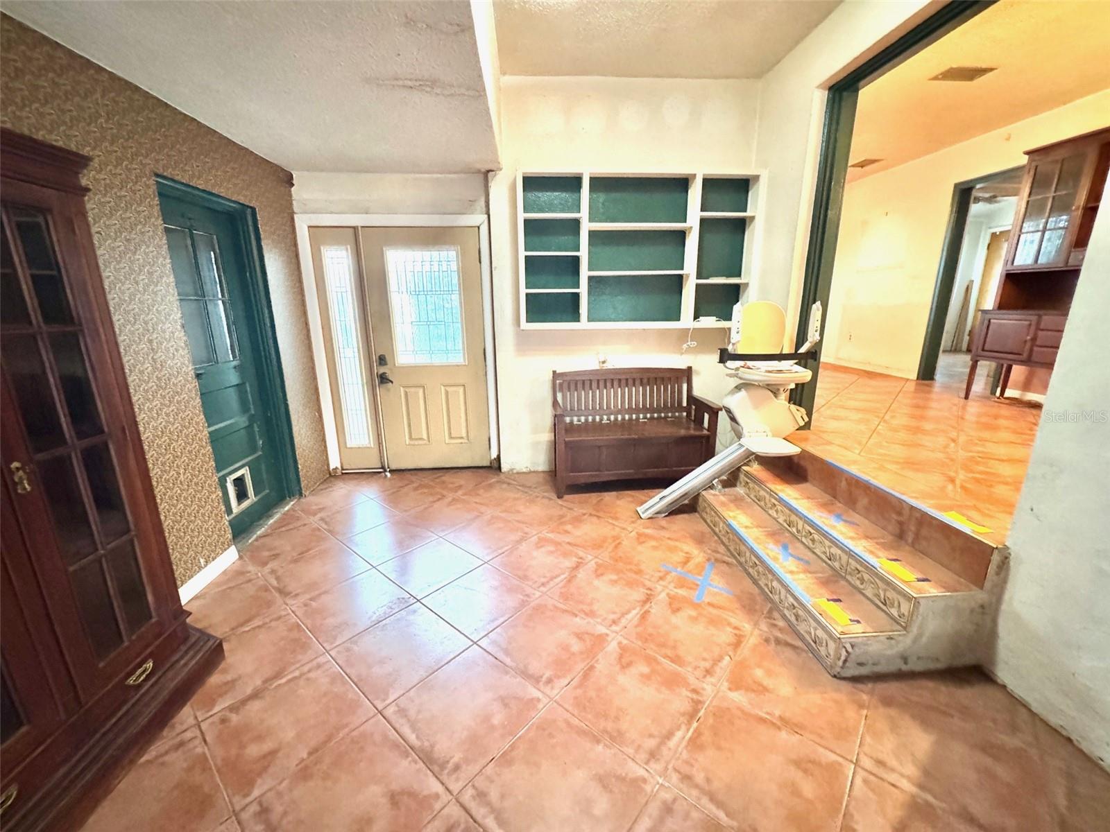 EAGLE CREST - Residential