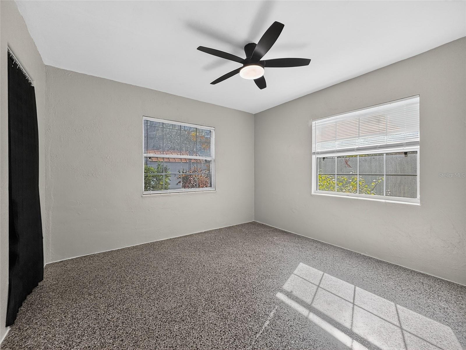 TAVARES - Residential Lease