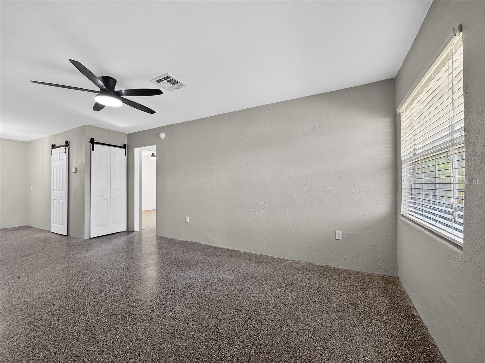 TAVARES - Residential Lease