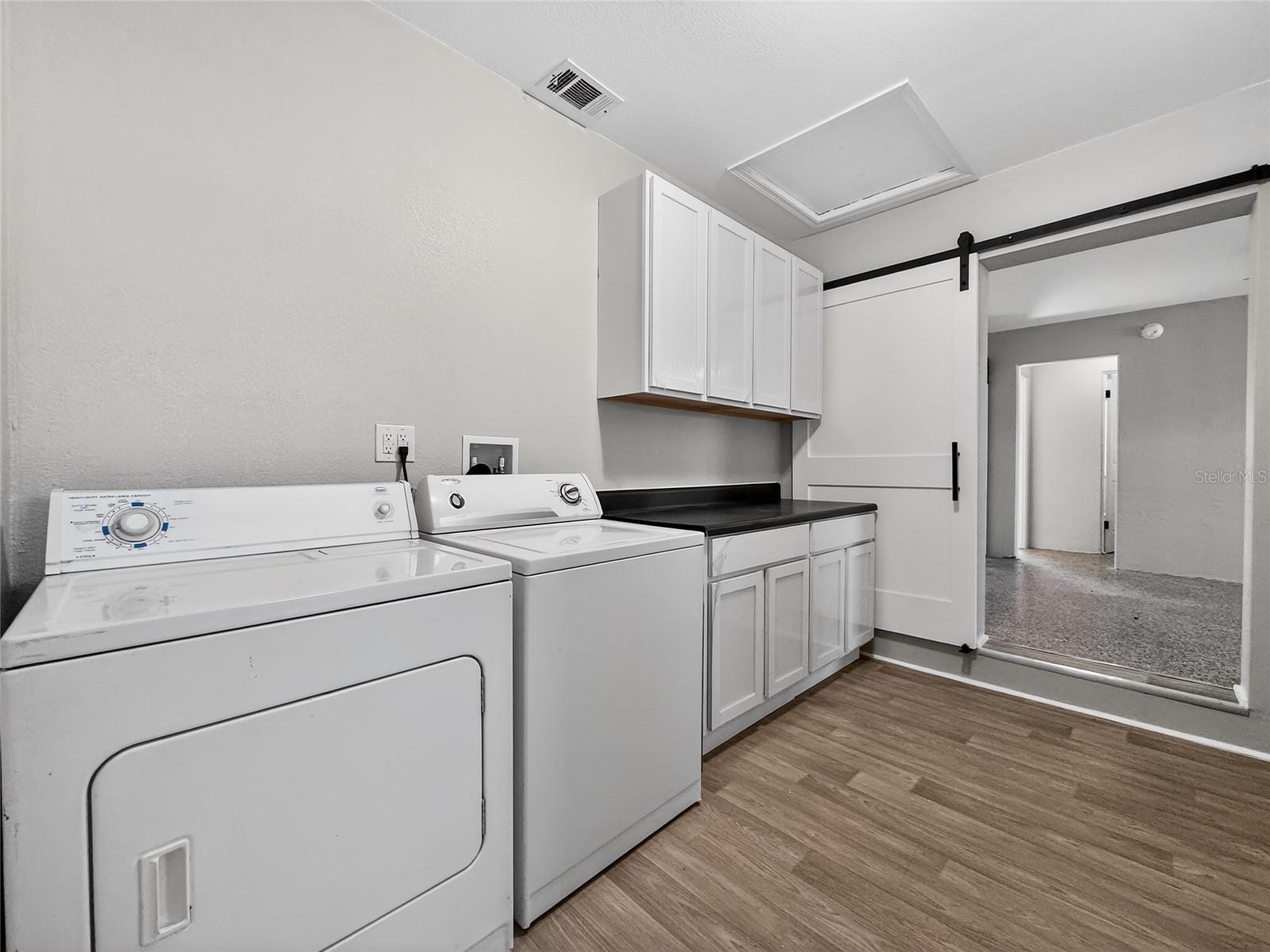 TAVARES - Residential Lease