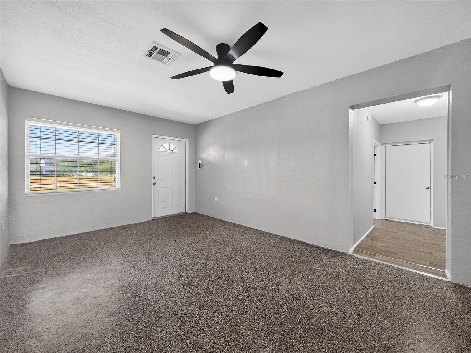 TAVARES - Residential Lease