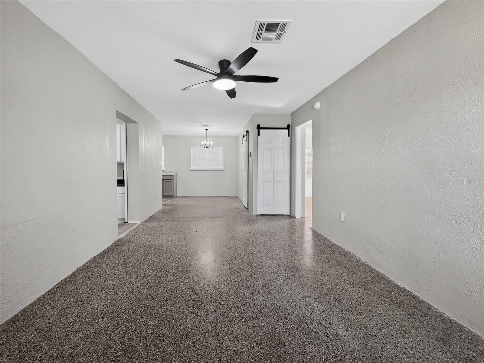 TAVARES - Residential Lease