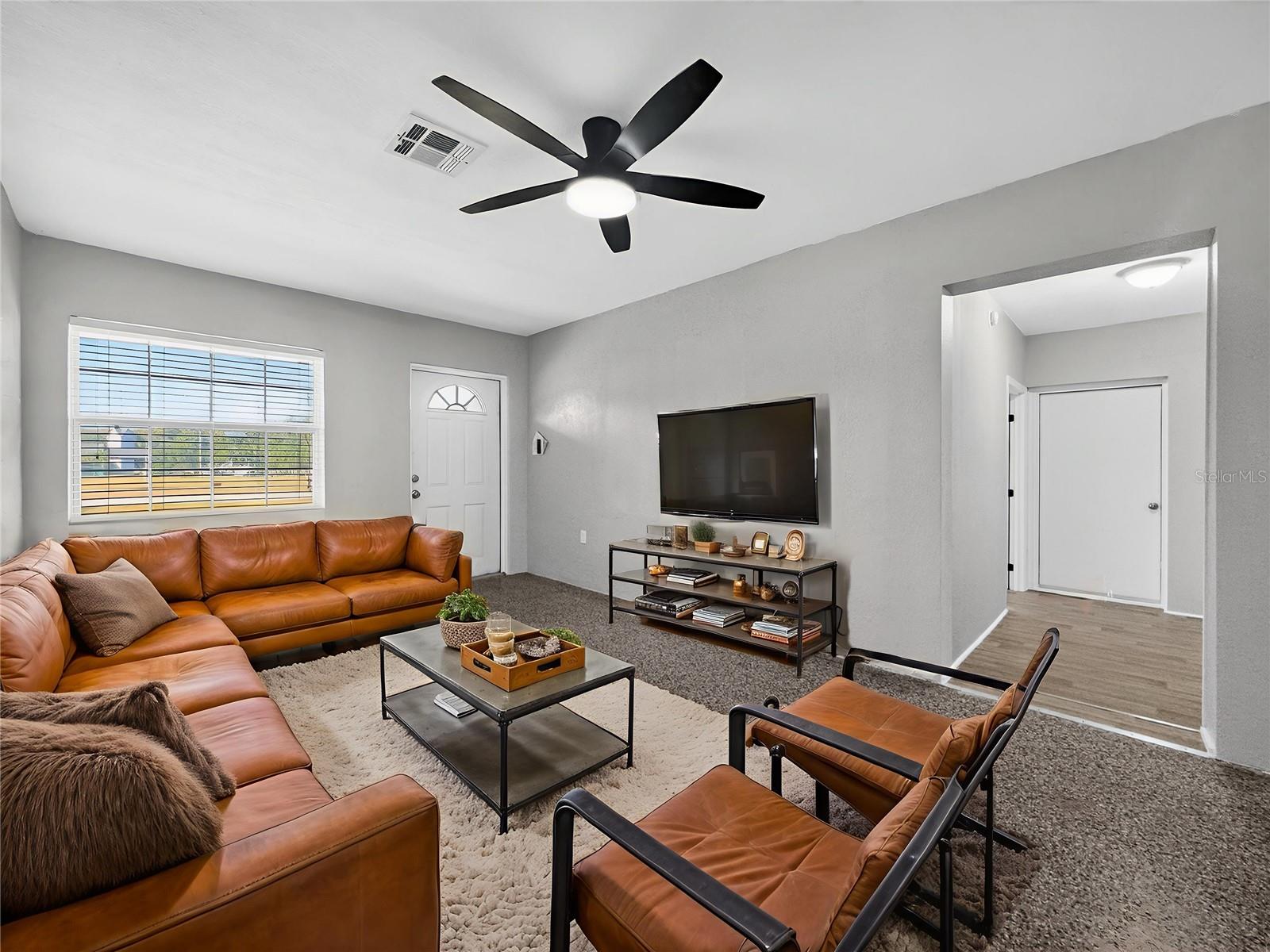 TAVARES - Residential Lease