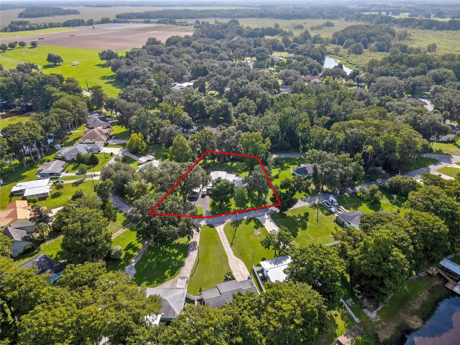 7633 S CRESCENT LOOP