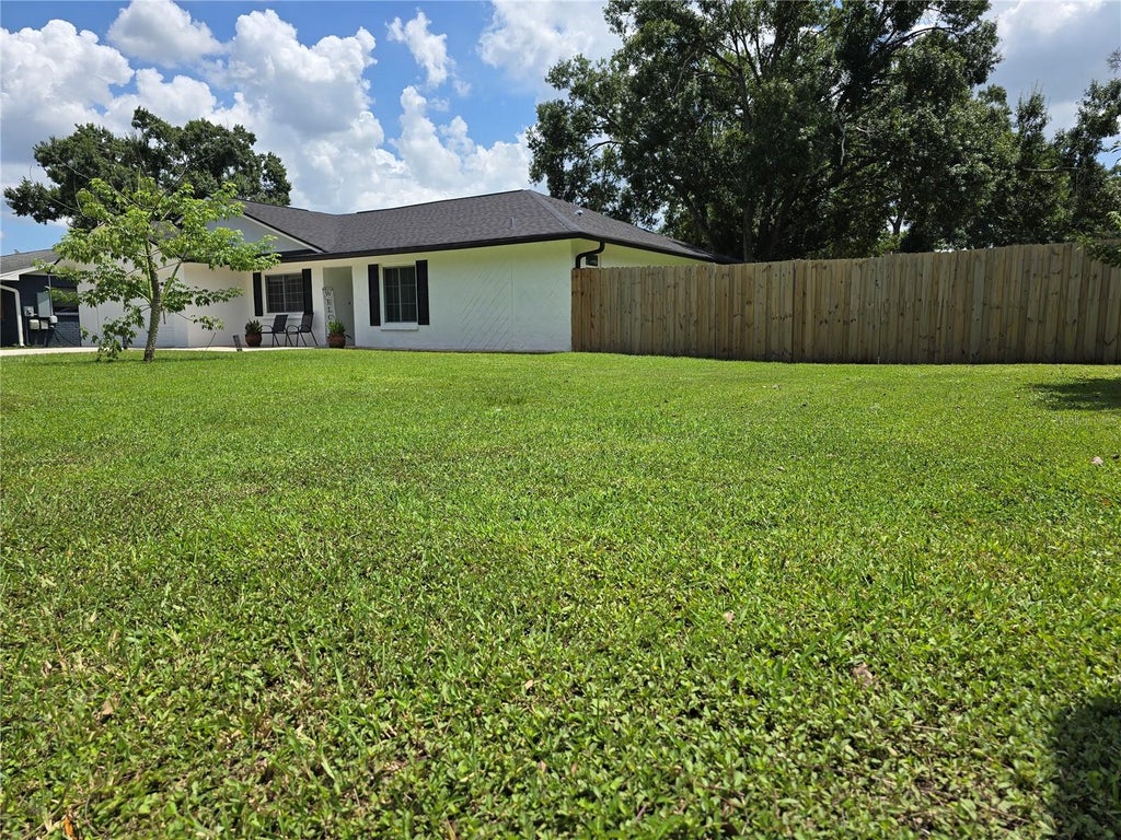 Photo of 1928 Old Sawmill Road, Brandon, FL 33510 (MLS # TB8536728)