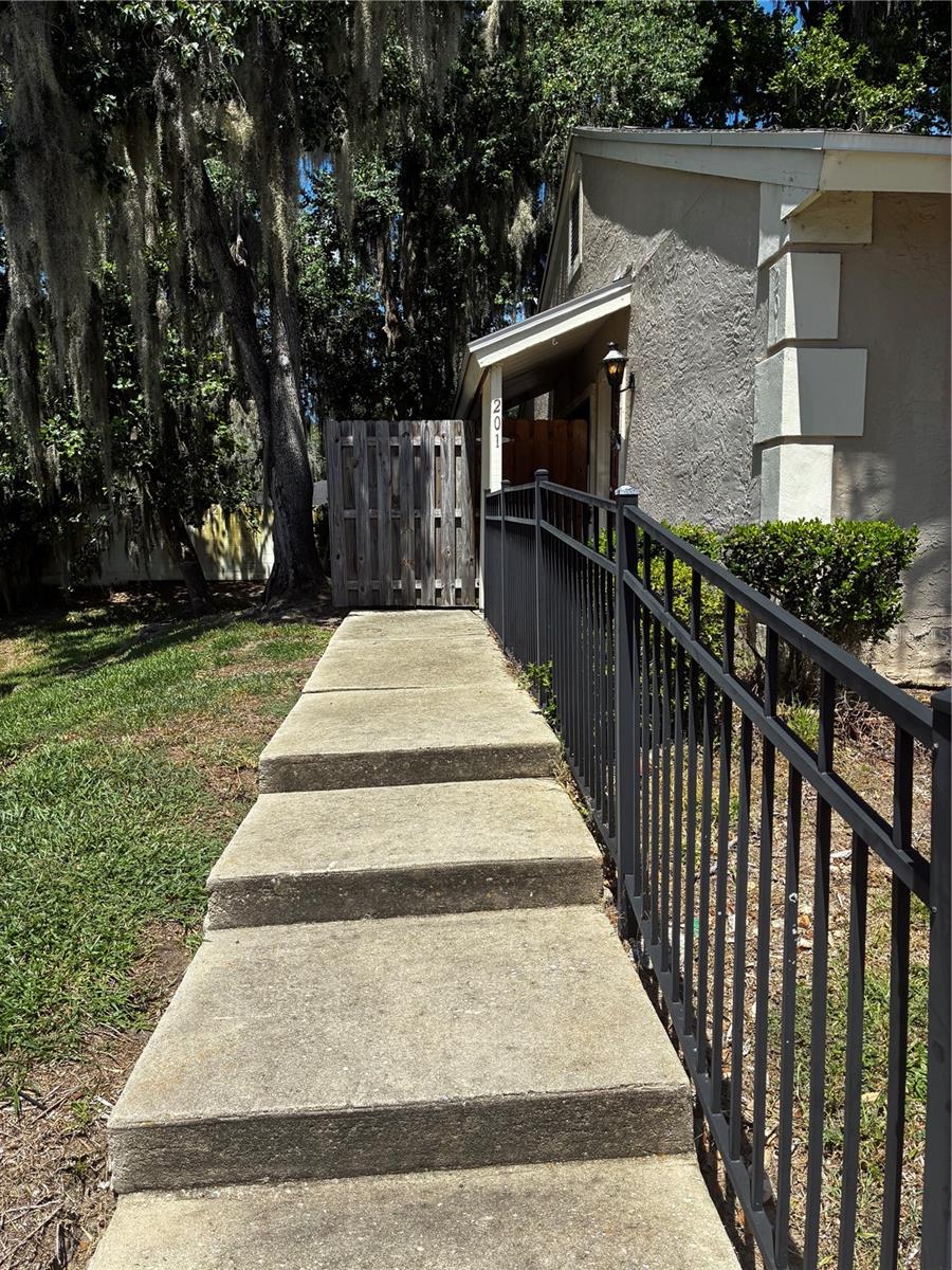 1701 SE 24TH ROAD 201