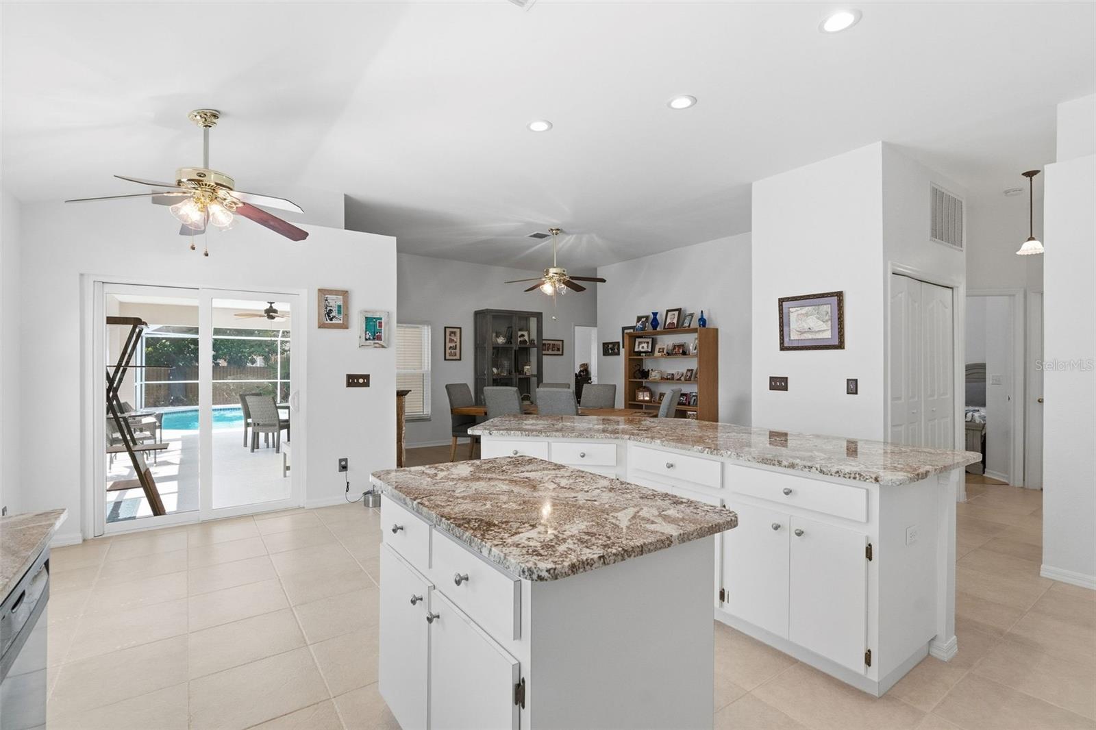 HIDDEN PINES AT COUNTRYSIDE - Residential