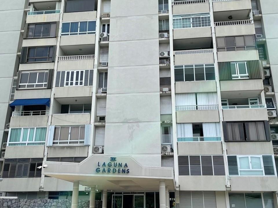 Spacious 2-Bedroom Apartment with Panoramic Views
Laguna Gardens II
Your new home awaits in Laguna Gardens II, a secure high-rise residential complex located in Carolina, Puerto Rico. This well-ventilated 8th-floor apartment features 2 bedrooms, 1 full bathroom, and offers approximately 881 sq. ft. of comfortable living space with a balcony and panoramic views. Enjoy abundant natural light and cross-ventilation in this apartment, which includes 1 AC unit, cooktop, and water heater. One assigned parking space is included. Condo Amenities includes a Gated community with 24/7 security guard, Power generator for common areas, Emergency water tank (cistern), Two elevators, green spaces and pet-friendly policy. Residents have full access to the Laguna Gardens recreational complex, currently being renovated by the DRD, featuring Swimming pools, Basketball court and Soccer field among others. Situated in prime location, just 5 minutes from Luis Muñoz MarÃn International Airport, The Mall of San Juan, Isla Verde beaches, hotels, and restaurants. Also, near the Teodoro Moscoso Bridge and main highways. No short-term rentals allowed. Condo does not qualify for FHA loans. Sold As-Is. Cash offers welcome. For more information, call (305) 978-8492.