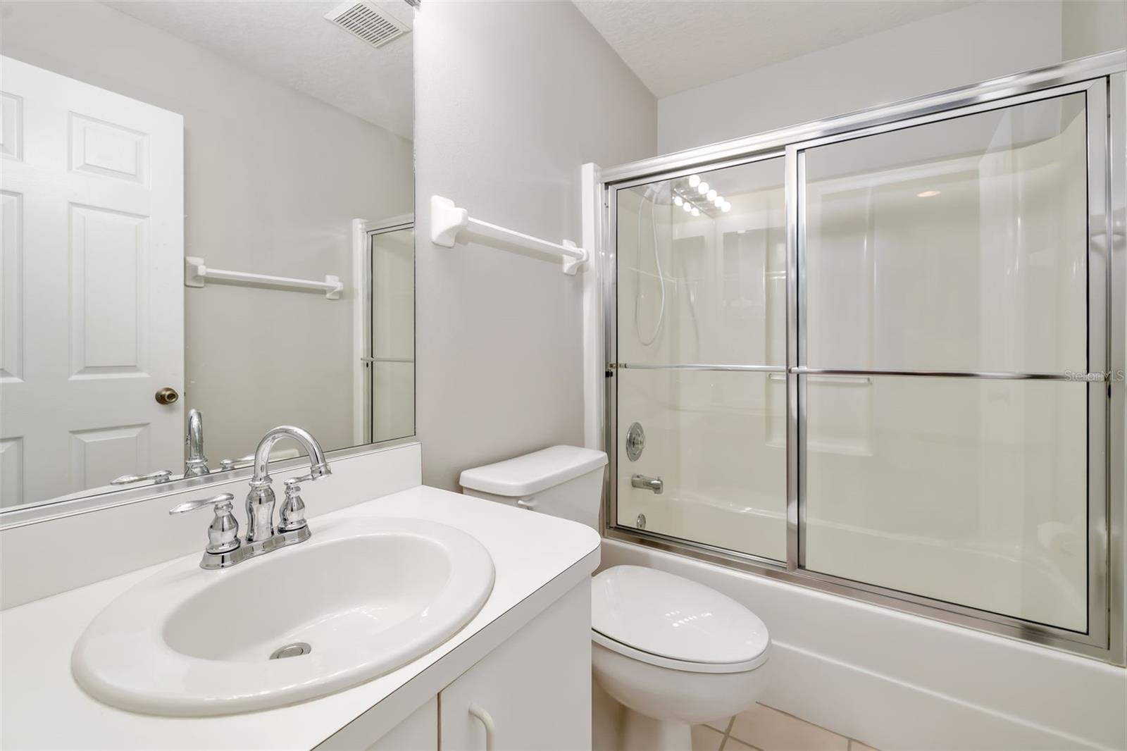 THE GREENS AT EDGEWATER - Residential
