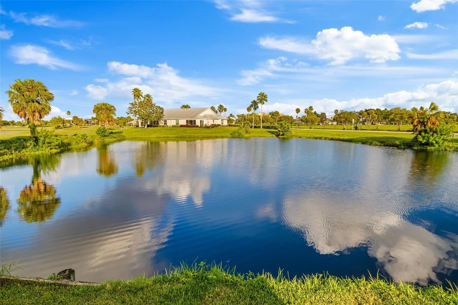 THE GREENS AT EDGEWATER - Residential