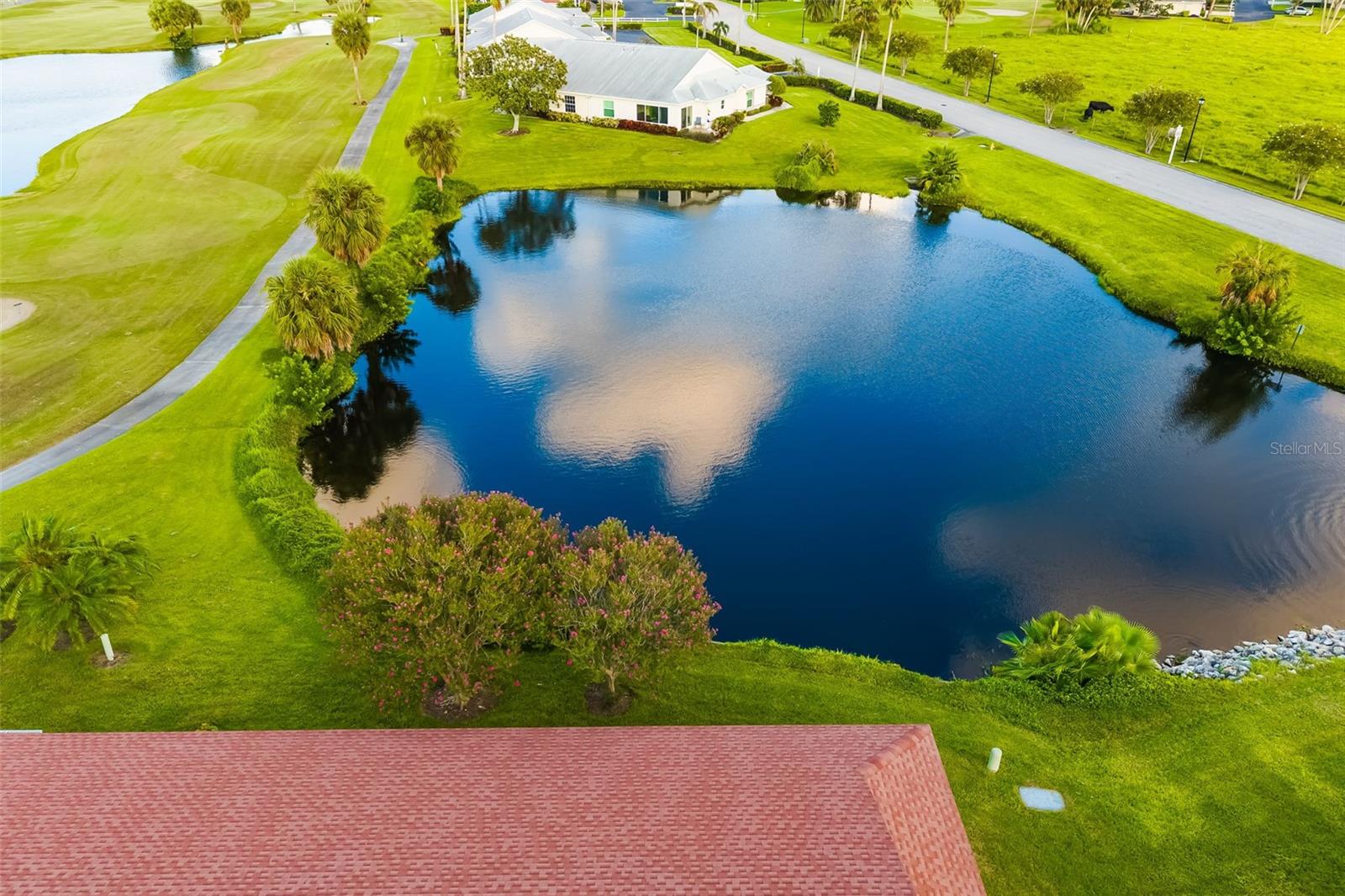 THE GREENS AT EDGEWATER - Residential