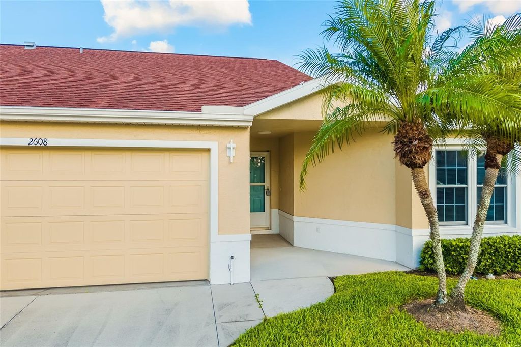 Photo of 2608 Edgewater Court, Palmetto, FL 34221 (MLS # A4663809)