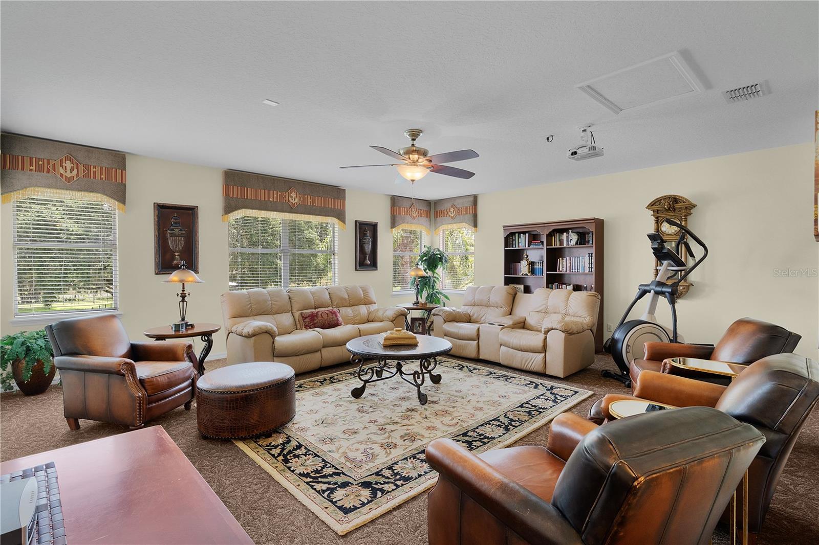 ARROWTREE RESERVE - Residential