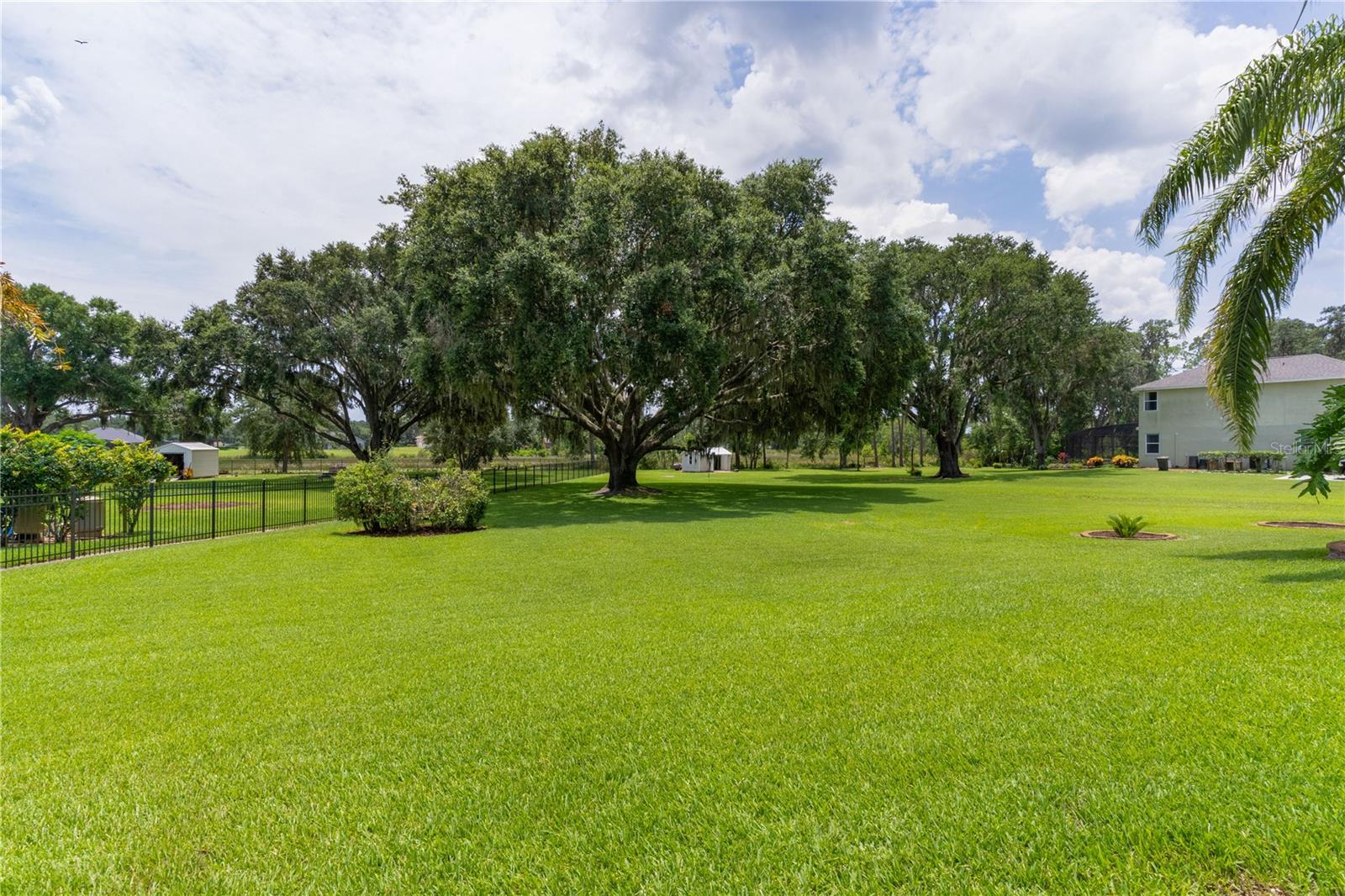 ARROWTREE RESERVE - Residential
