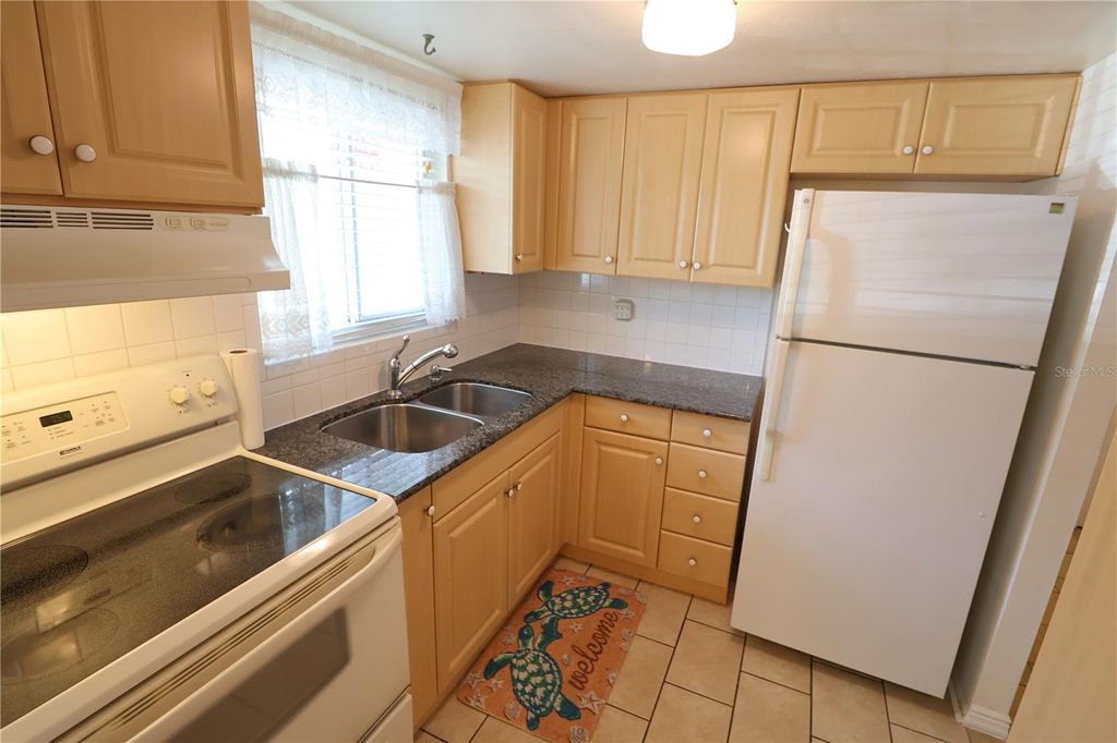 Photo of 1849 Sunny Drive #G3, Bradenton, FL 34207 (MLS # A4672598)