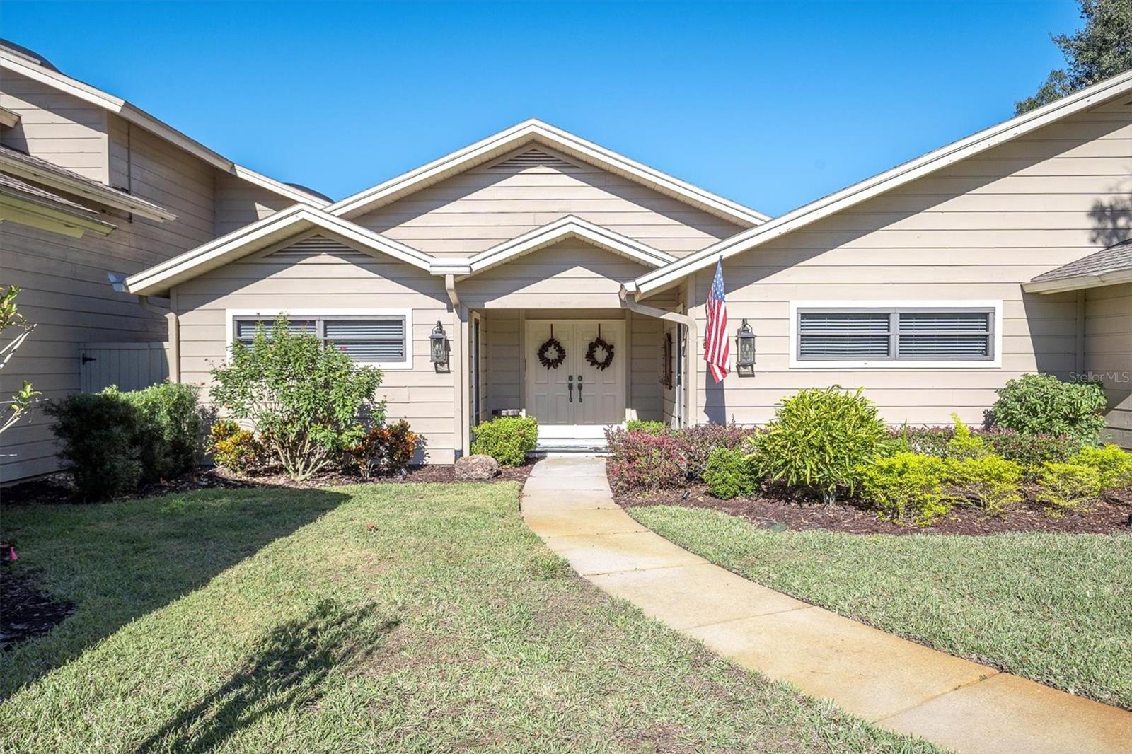 1051 ROYAL TROON COURT