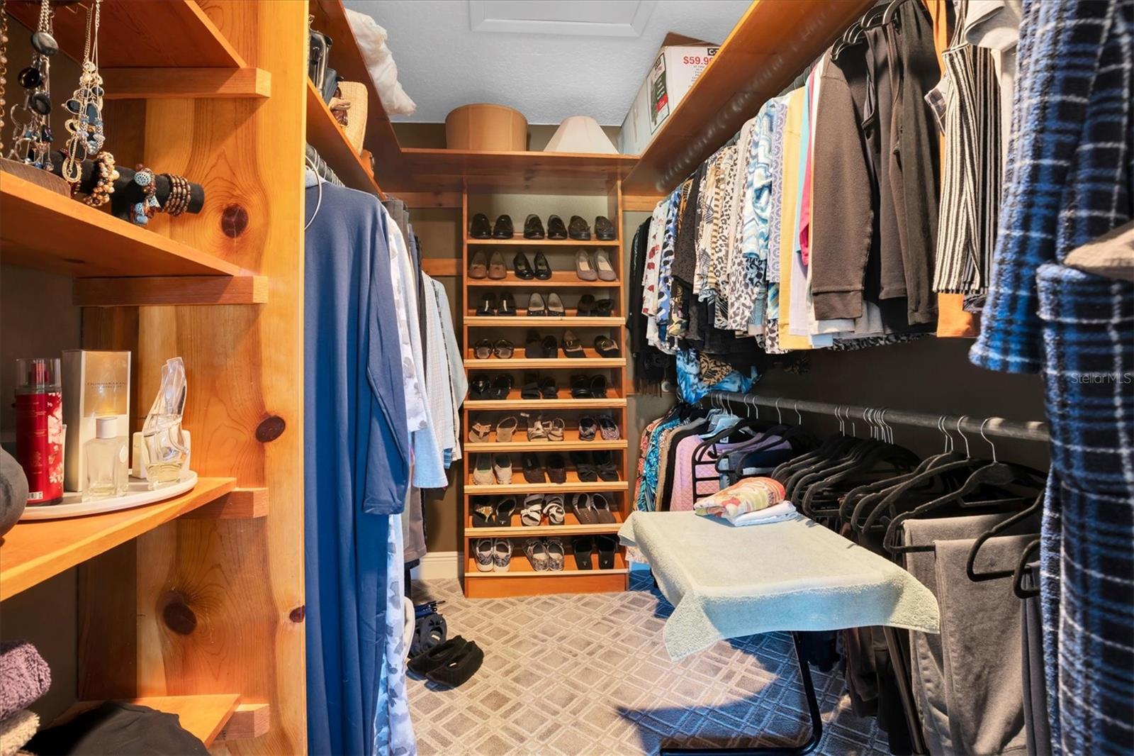 VILLAS AT CYPRESS RUN - Residential