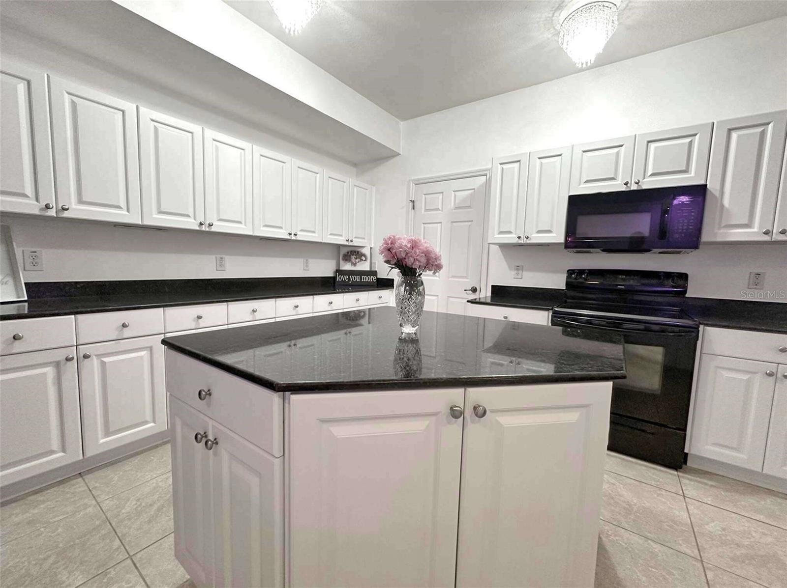 PARADISE LAKES CONDOMINIUM - Residential