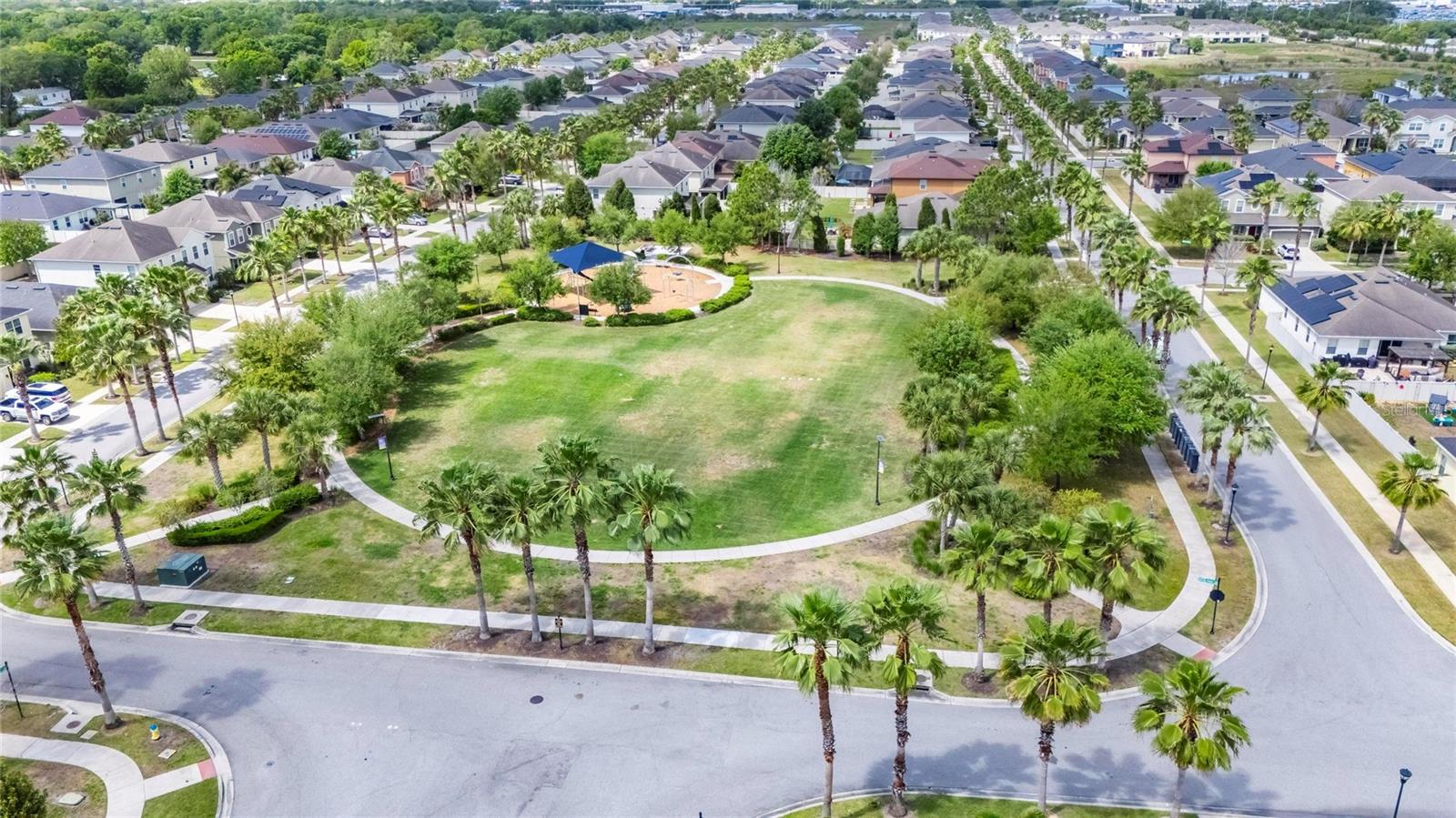 LUCAYA LAKE CLUB PH 2E - Residential