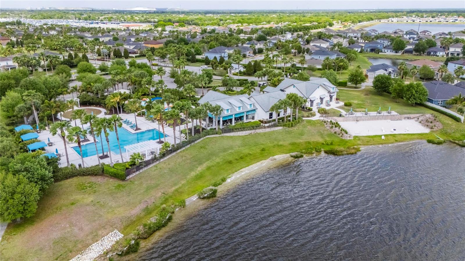 LUCAYA LAKE CLUB PH 2E - Residential