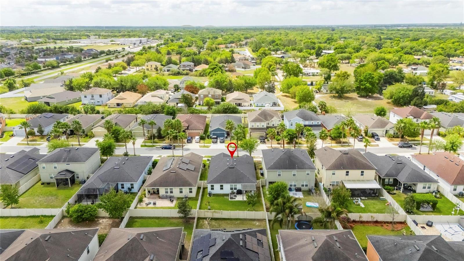 LUCAYA LAKE CLUB PH 2E - Residential