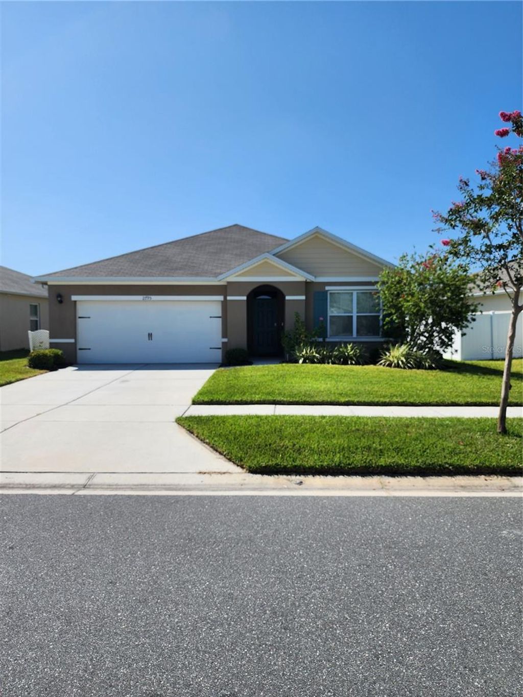 Photo of 2795 Grandbury Grove Road, Lakeland, FL 33811 (MLS # L4954371)