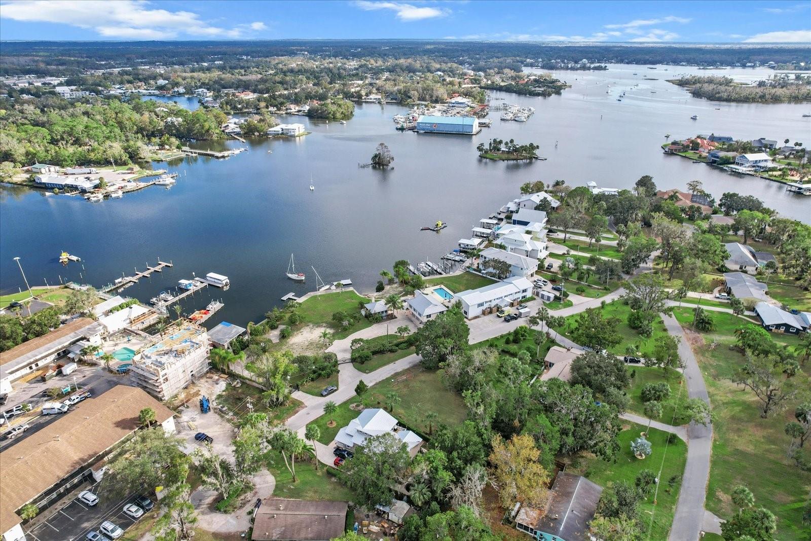 WILLIAMS POINT - Residential