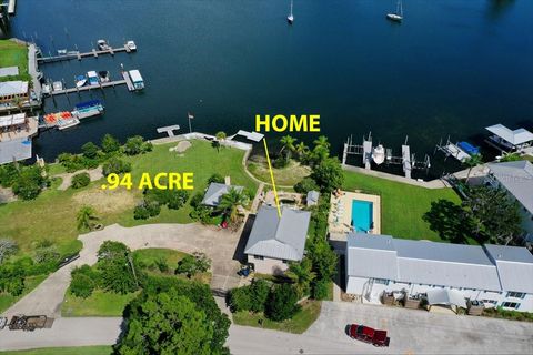 Tiny photo for 519 NW 7th Avenue, Crystal River, FL 34428 (MLS # G5100737)