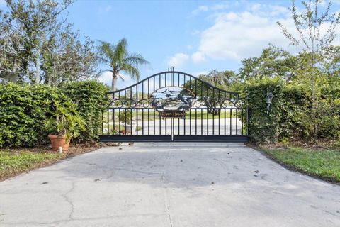 Tiny photo for 519 NW 7th Avenue, Crystal River, FL 34428 (MLS # G5100737)