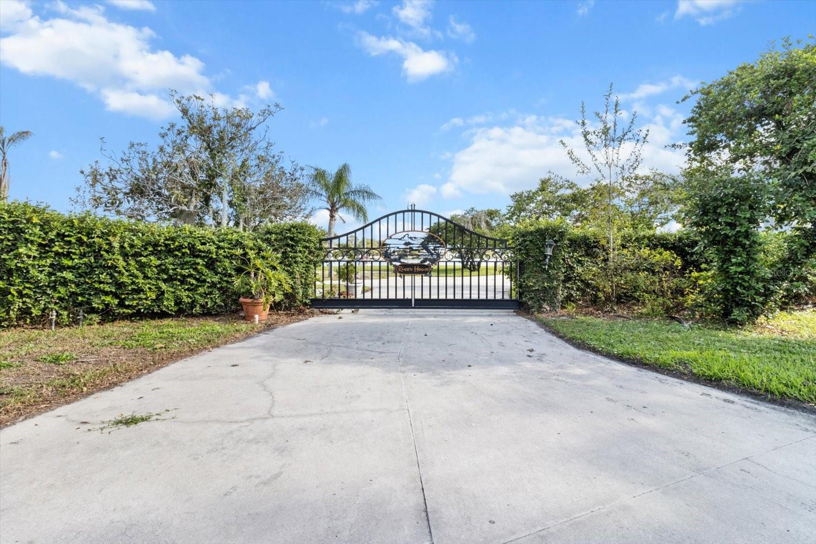 519 NW 7TH AVENUE