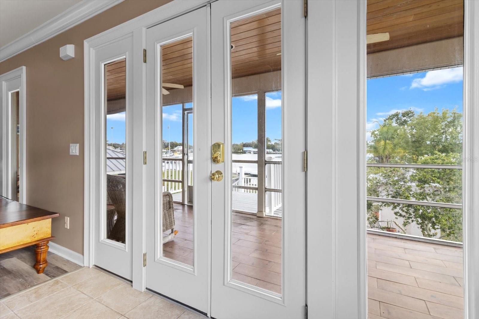 WILLIAMS POINT - Residential