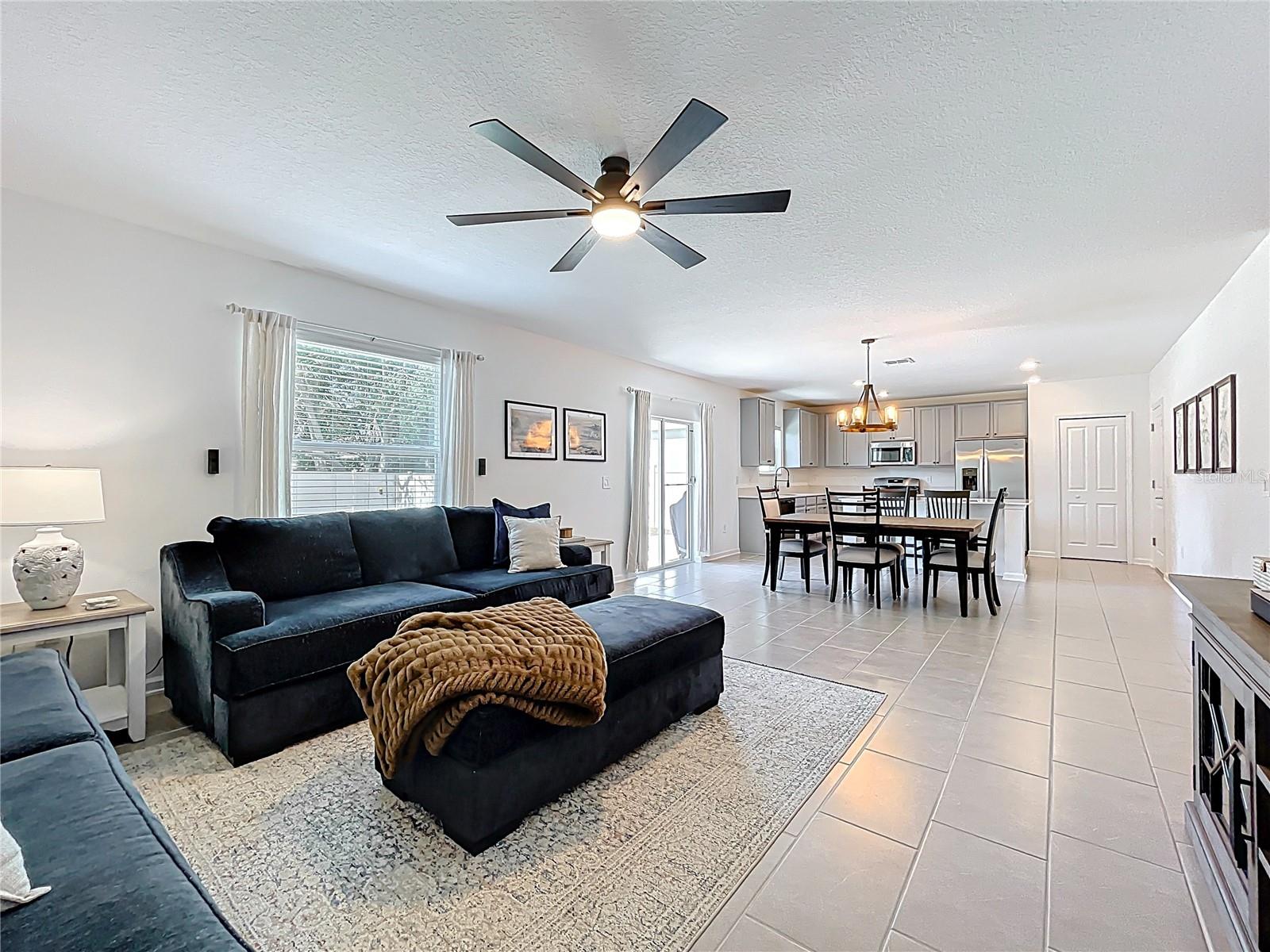 5712 BRISTLELEAF COURT