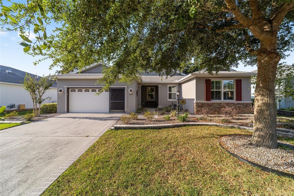 Photo of 9637 SW 95th Loop, Ocala, FL 34481 (MLS # OM724312)
