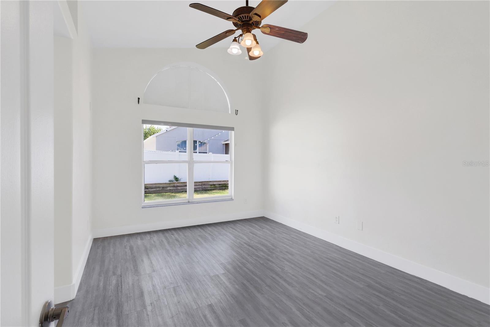 WESTON HILLS SUB - Residential