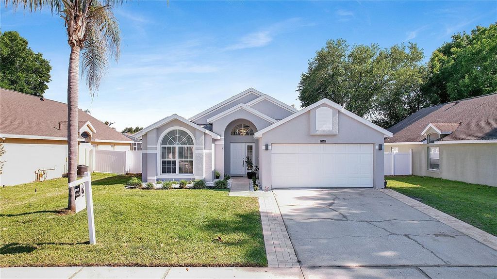 Photo of 15530 Bay Vista Drive, Clermont, FL 34714 (MLS # S5150070)