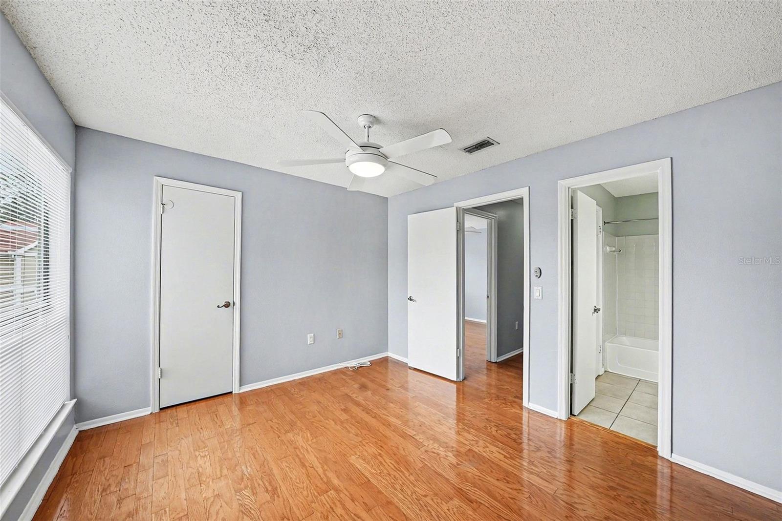 THE HIGHLANDS AT HUNTERS GREEN - Residential