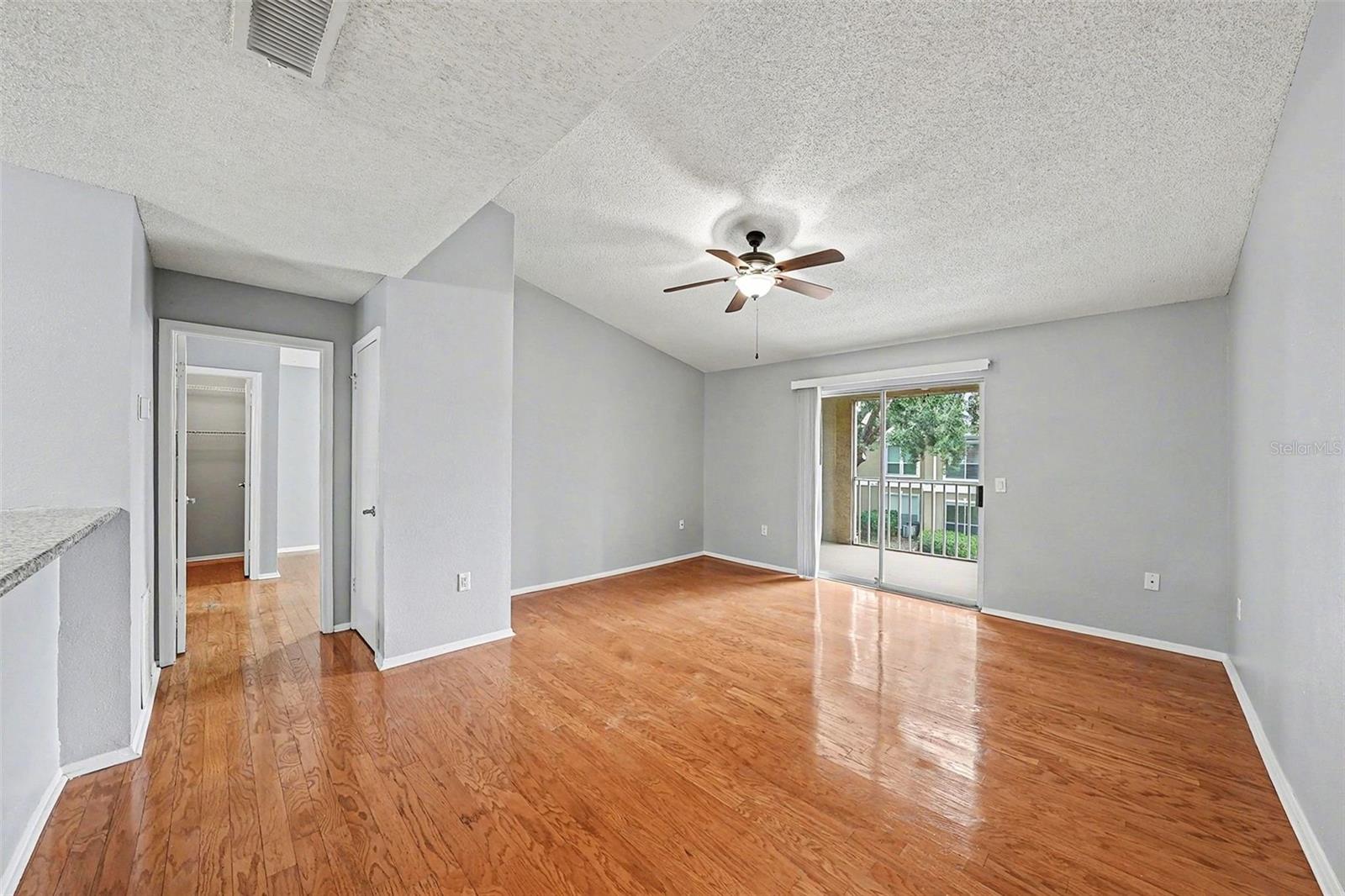 THE HIGHLANDS AT HUNTERS GREEN - Residential