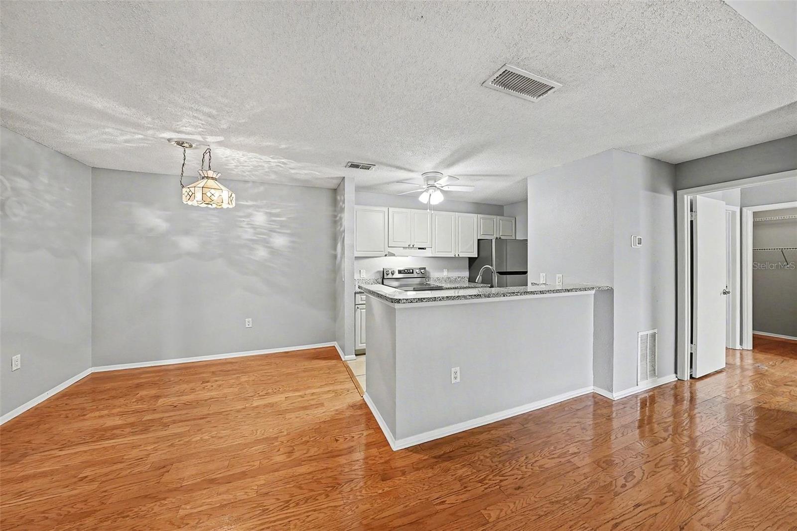 THE HIGHLANDS AT HUNTERS GREEN - Residential