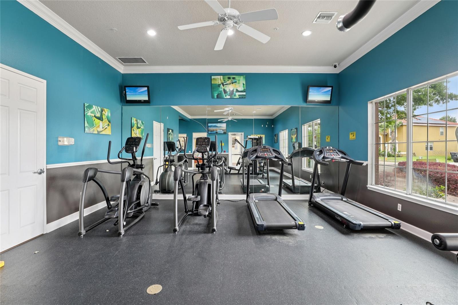 AVIANA PH 01 - Residential