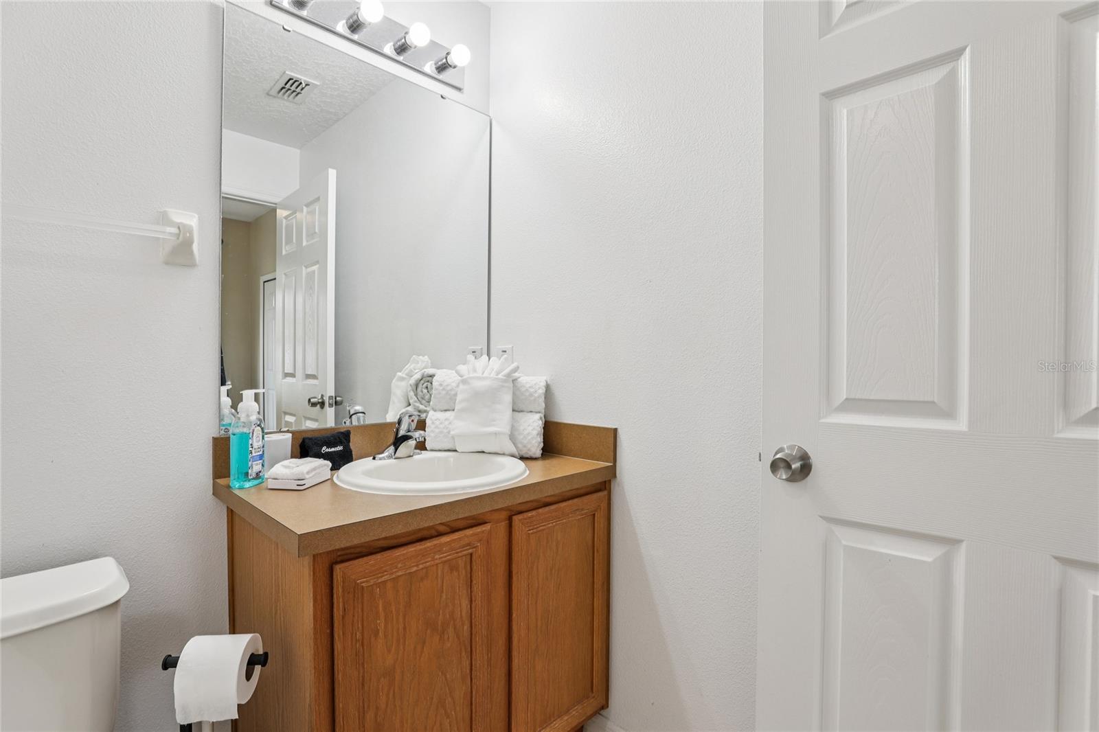 AVIANA PH 01 - Residential