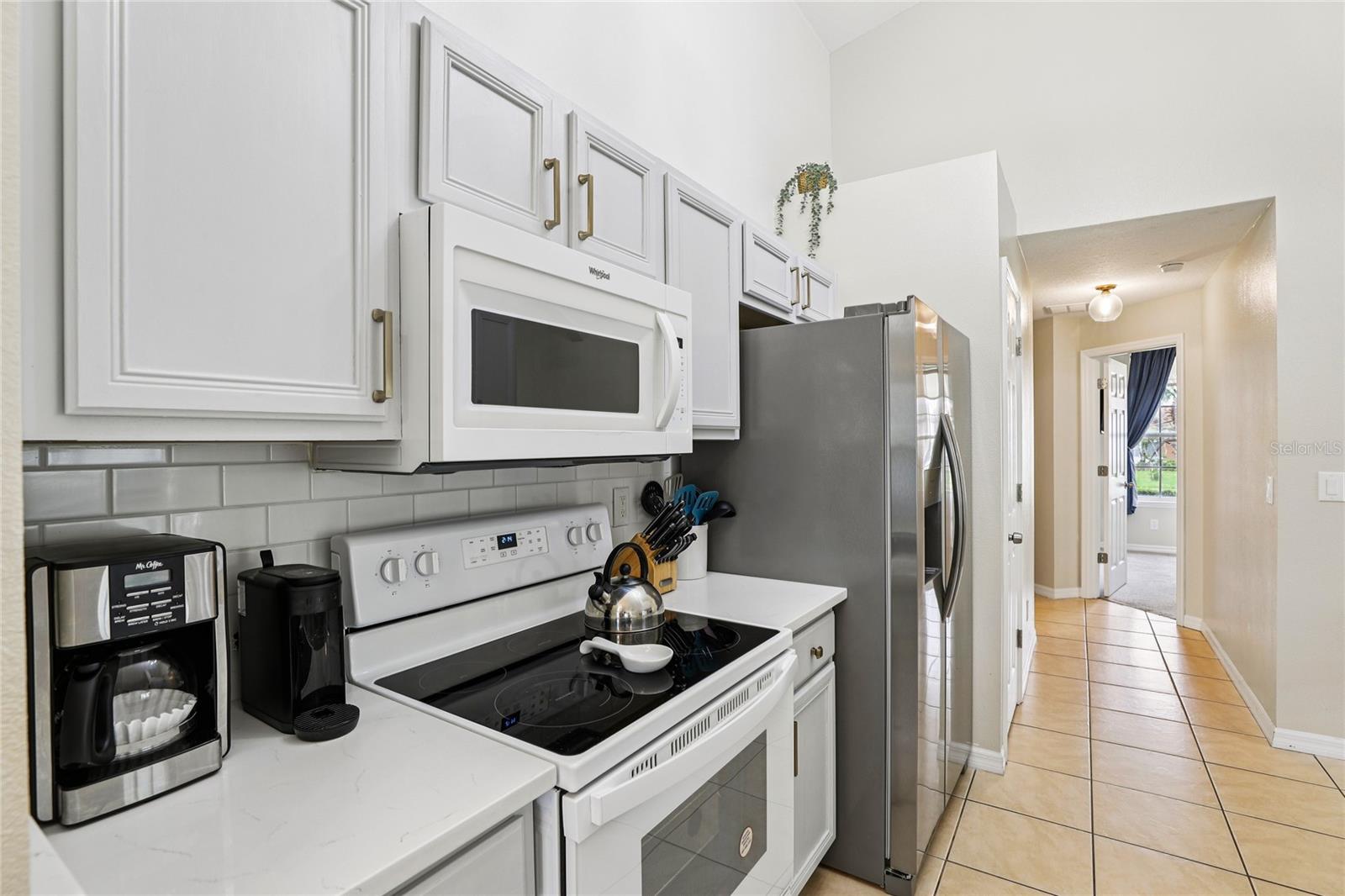 AVIANA PH 01 - Residential