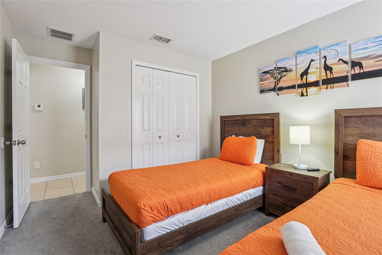 AVIANA PH 01 - Residential